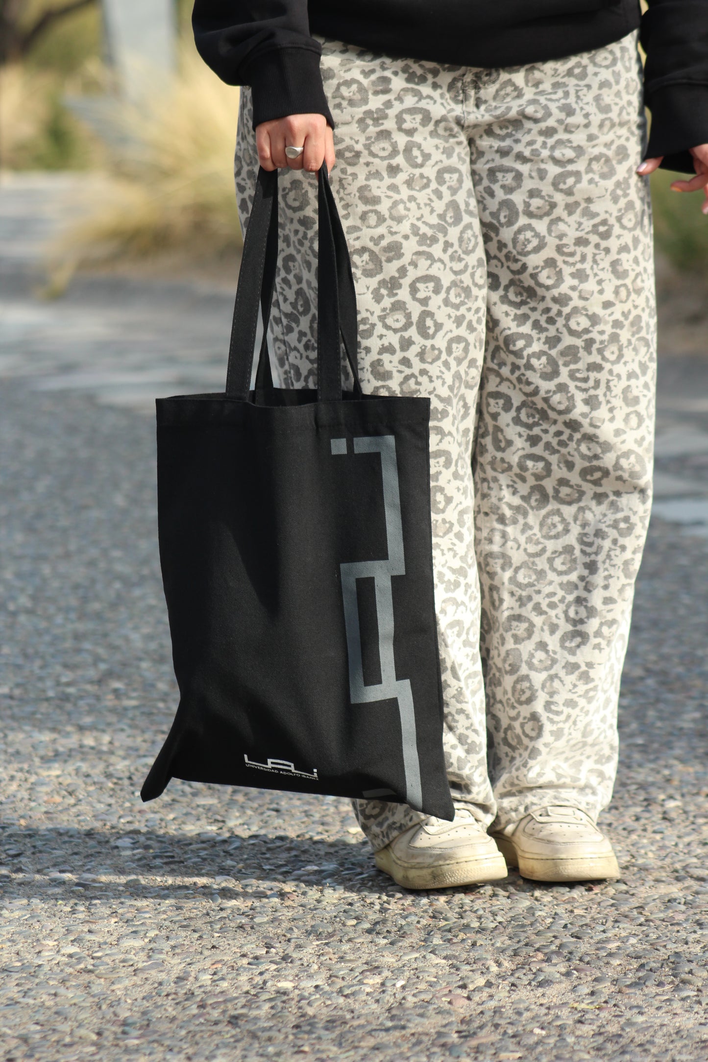Totebag Negra UAI
