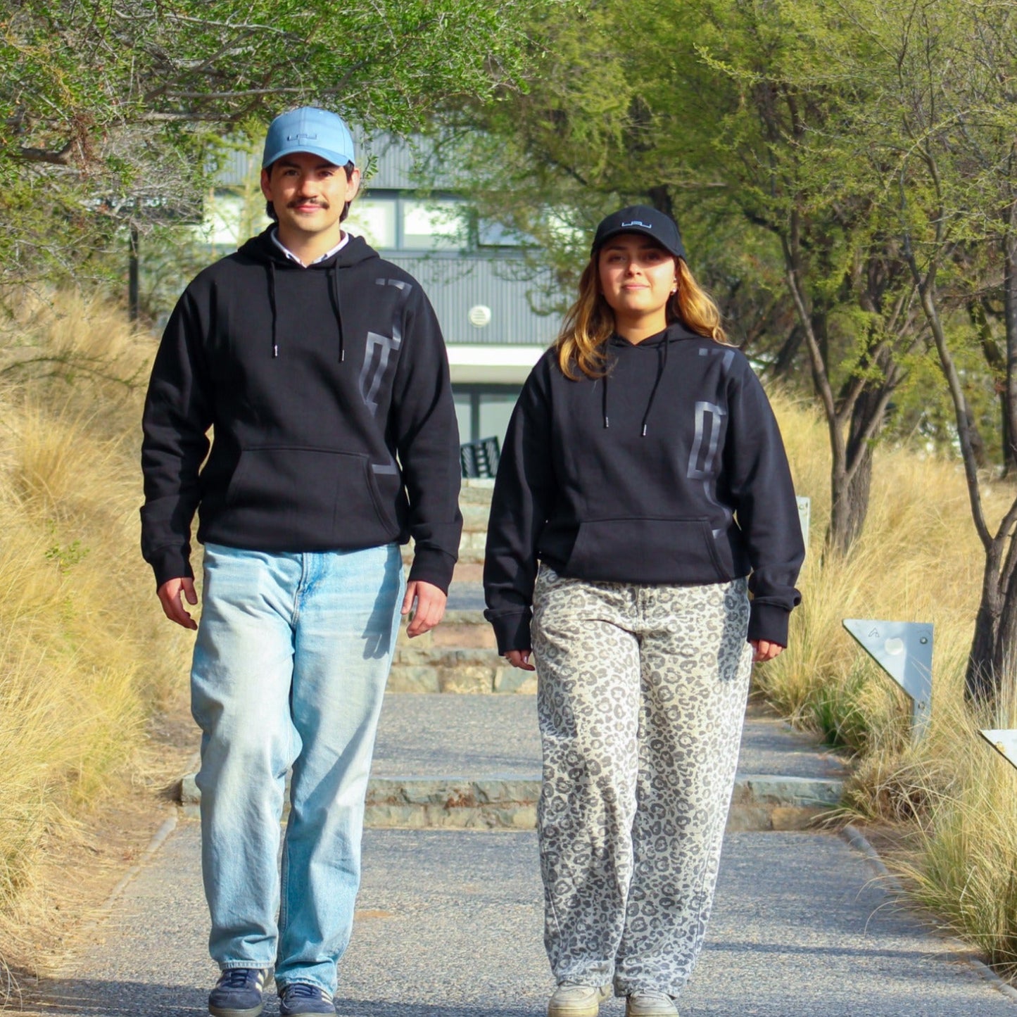 Polerón Negro UAI